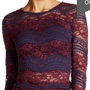 SOLD NWT Romeo & Juliet Long sleeve lace crop top